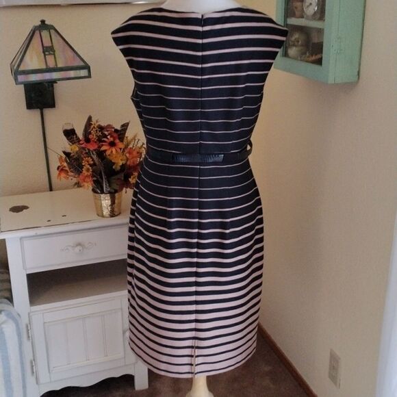 Connected Apparel Taupe and Black Dress - Picture 6 of 10